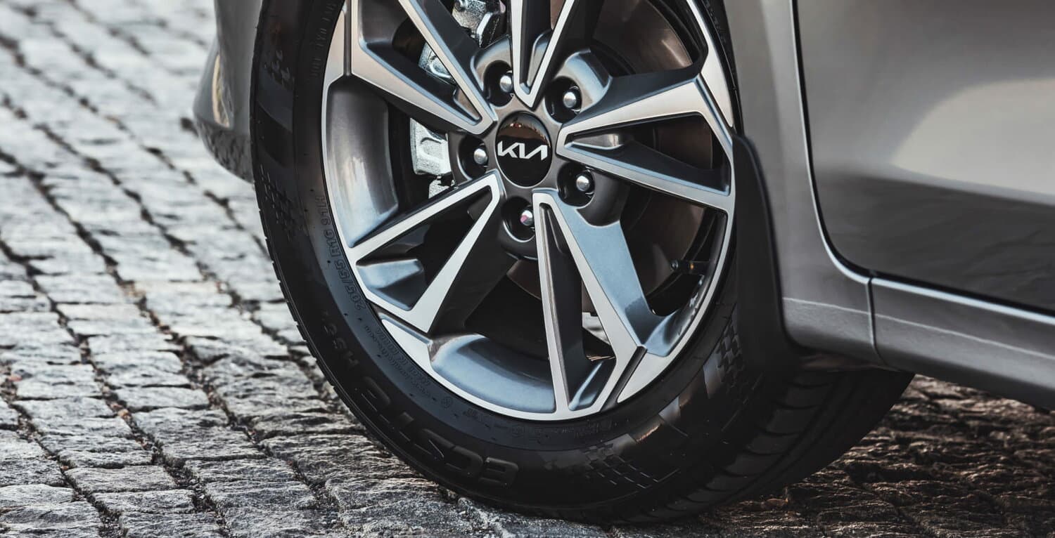 Kia Cerato IV Рестайлинг Седан, фото 16