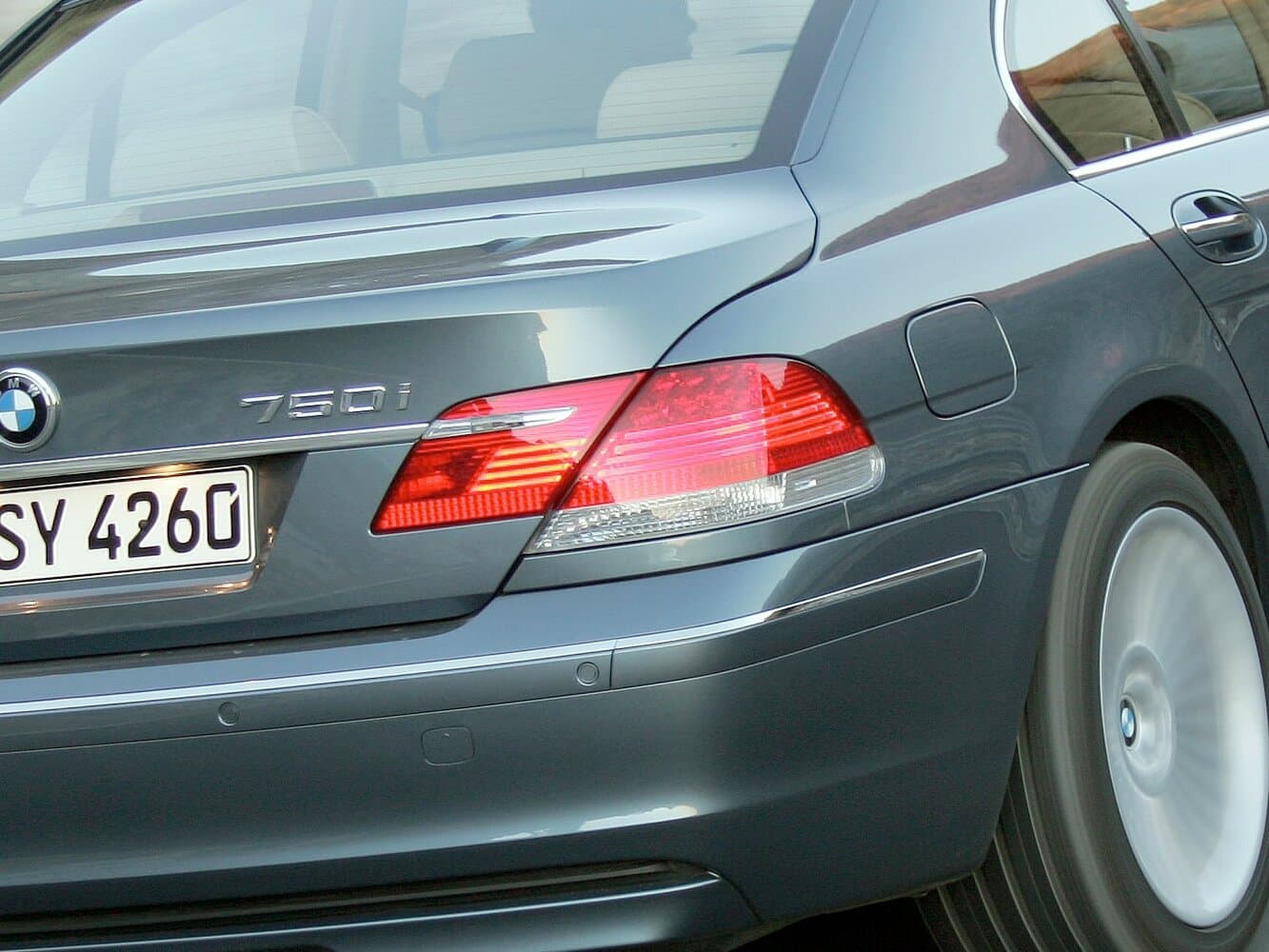 BMW 7 series IV (E65/E66) Рестайлинг Седан, фото 13