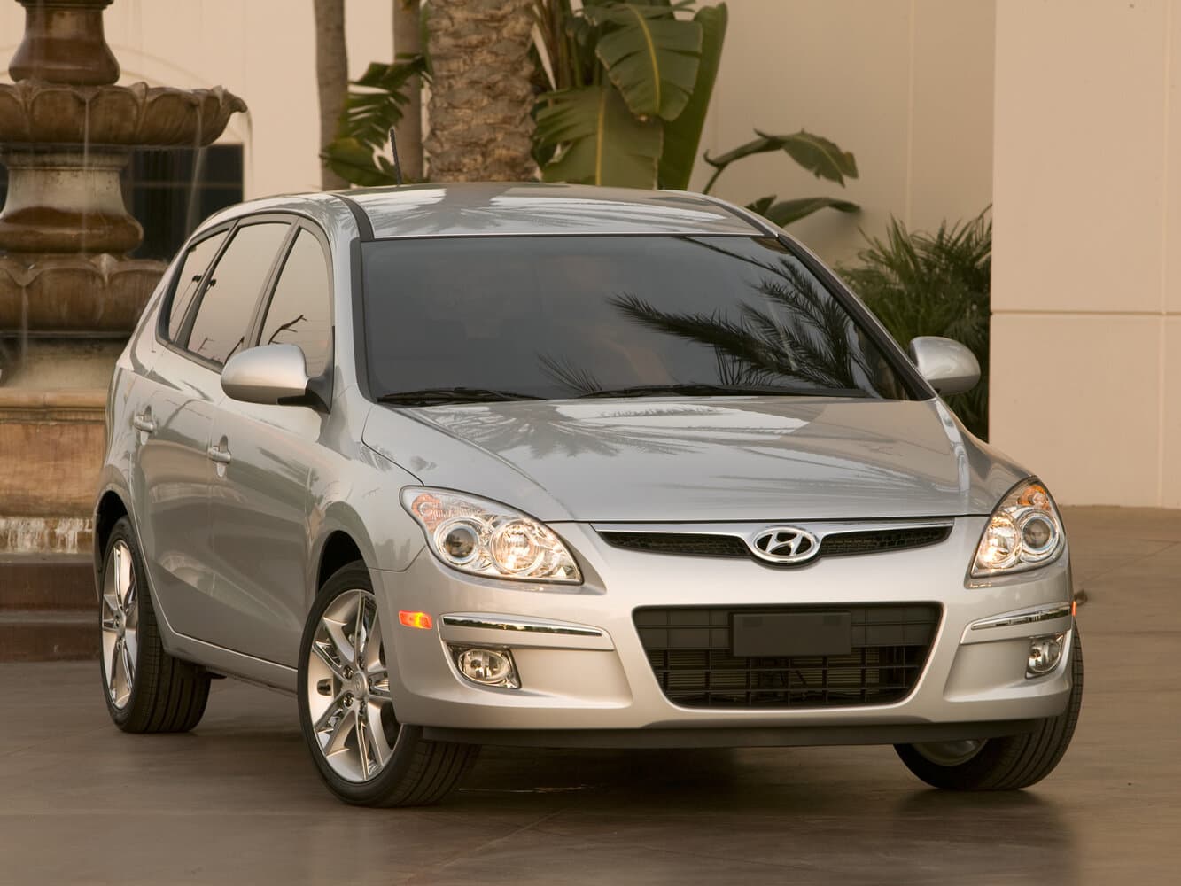 Hyundai Elantra IV (HD) Универсал 5 дв., фото 3