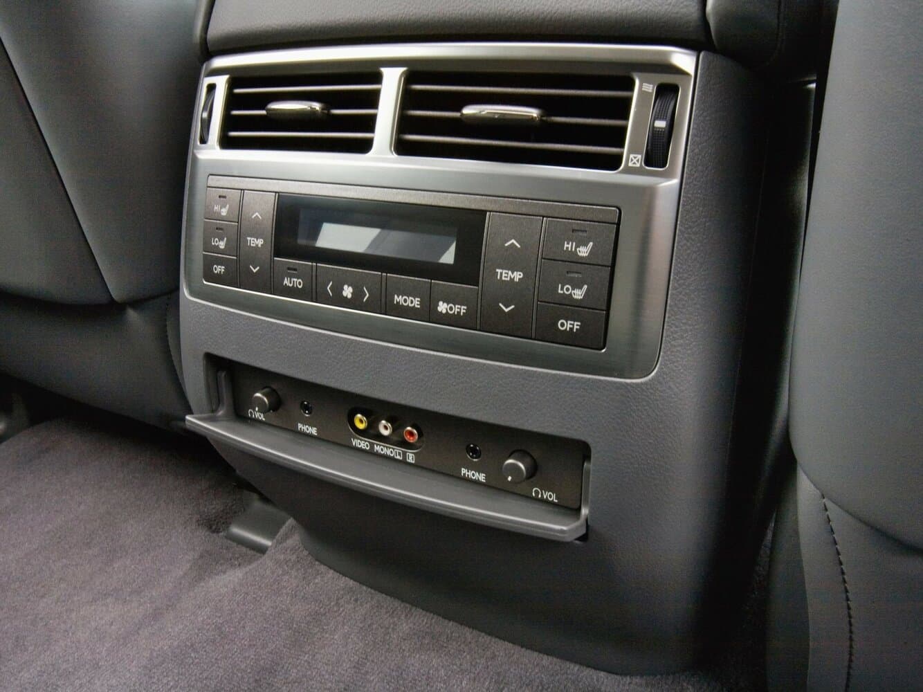 Lexus LX III Внедорожник 5 дв., фото 16