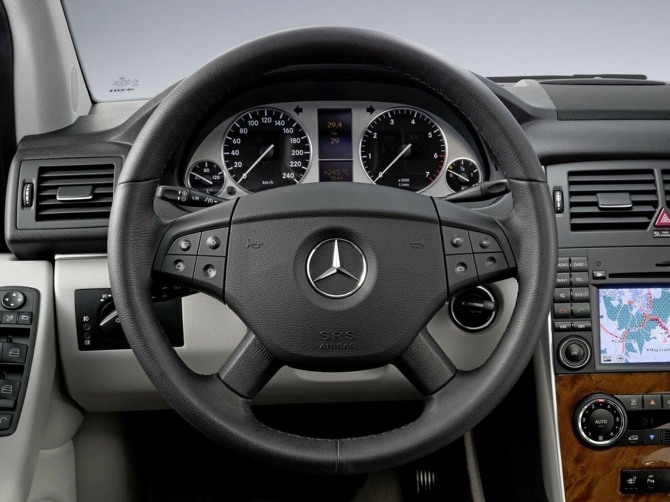 Mercedes-Benz B-Class I (W245) Рестайлинг Хэтчбек 5 дв., фото 8