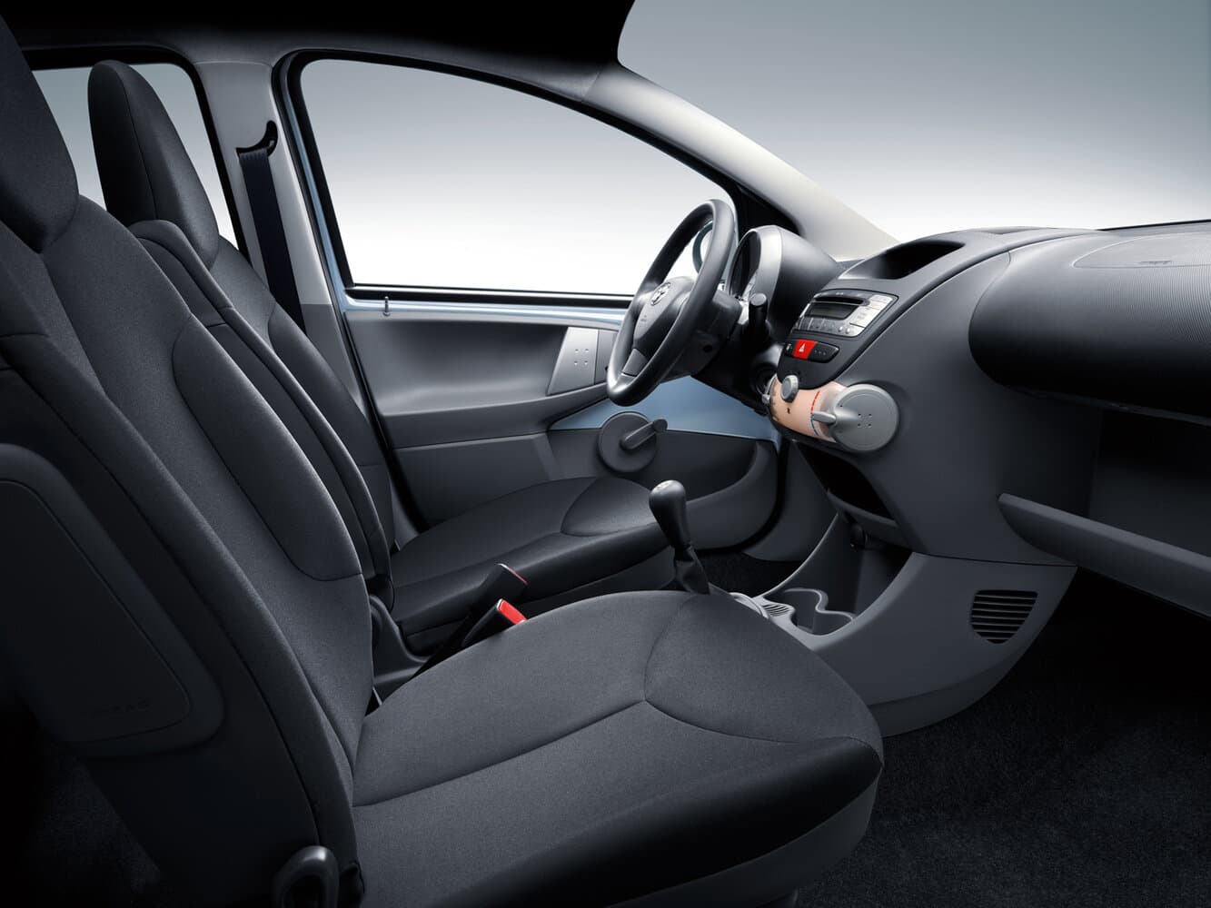 Toyota Aygo I Хэтчбек 5 дв., фото 7