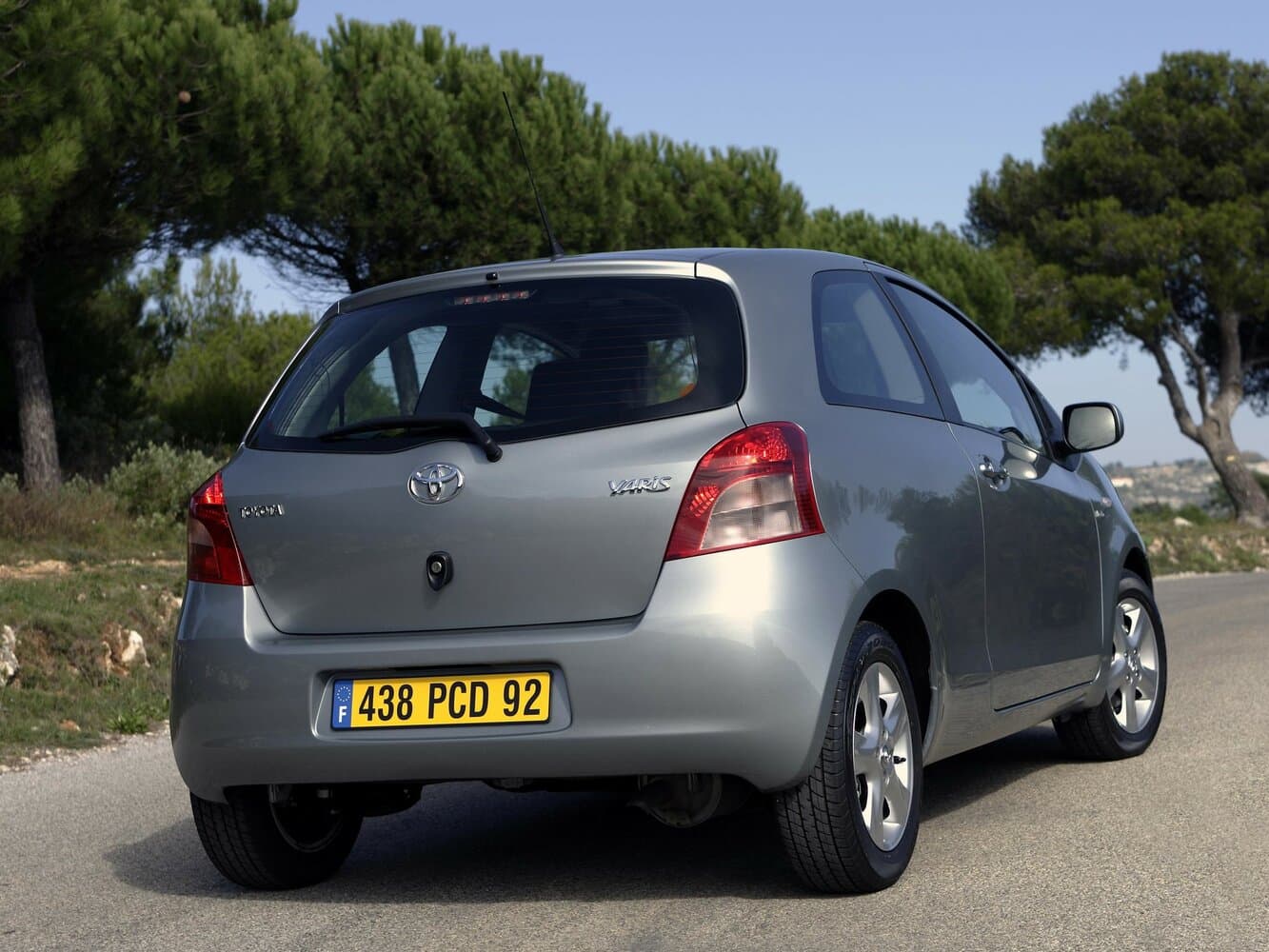Toyota Yaris II Хэтчбек 3 дв., фото 4