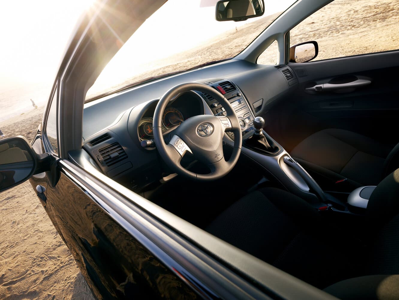 Toyota Auris I Хэтчбек 5 дв., фото 12