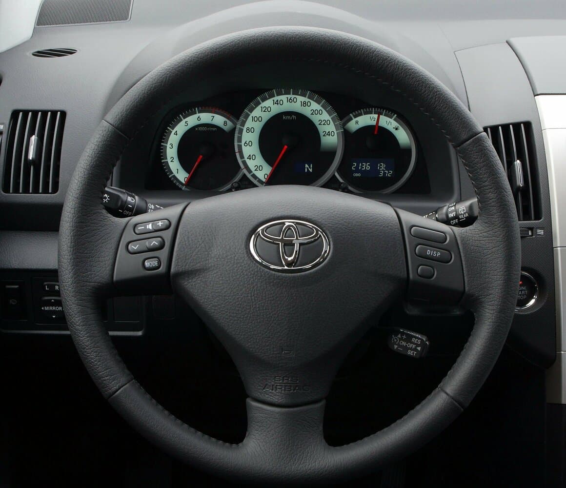 Toyota Corolla Verso I Рестайлинг 2 Компактвэн, фото 7