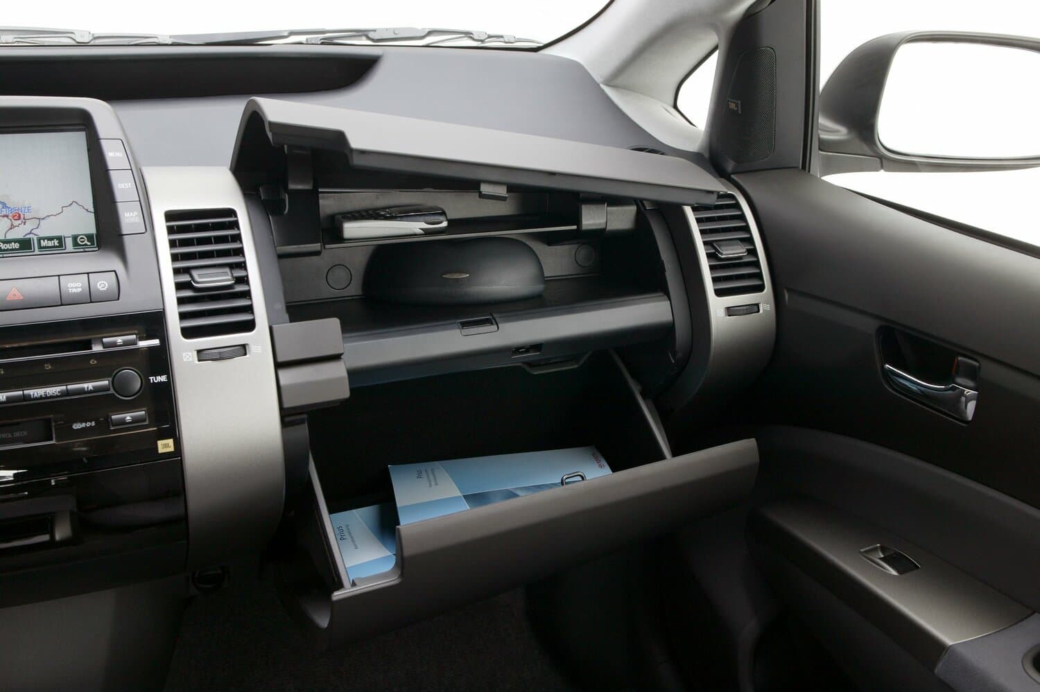 Toyota Prius II (XW20) Лифтбек, фото 8