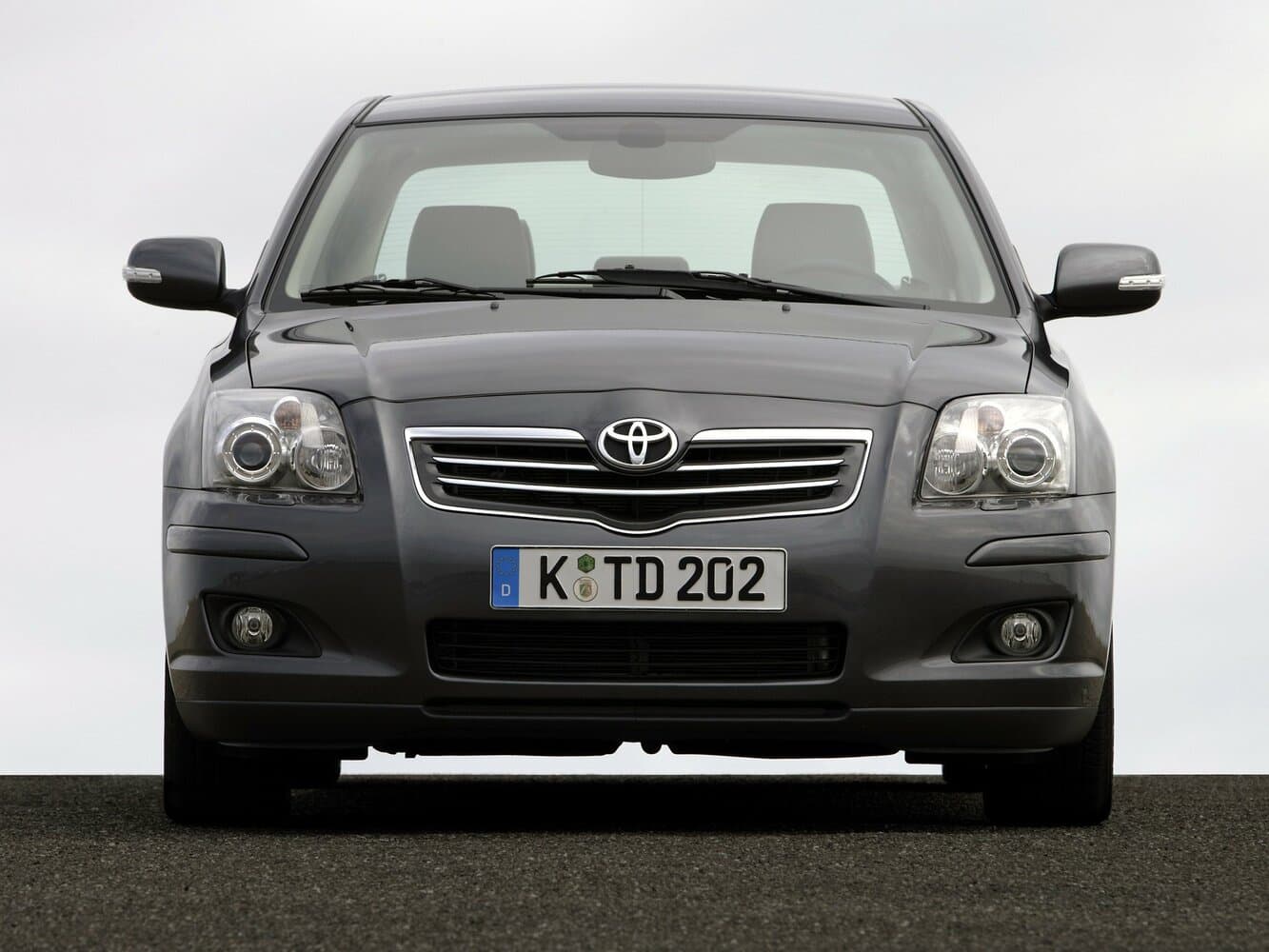 Toyota Avensis II Рестайлинг Седан, фото 3