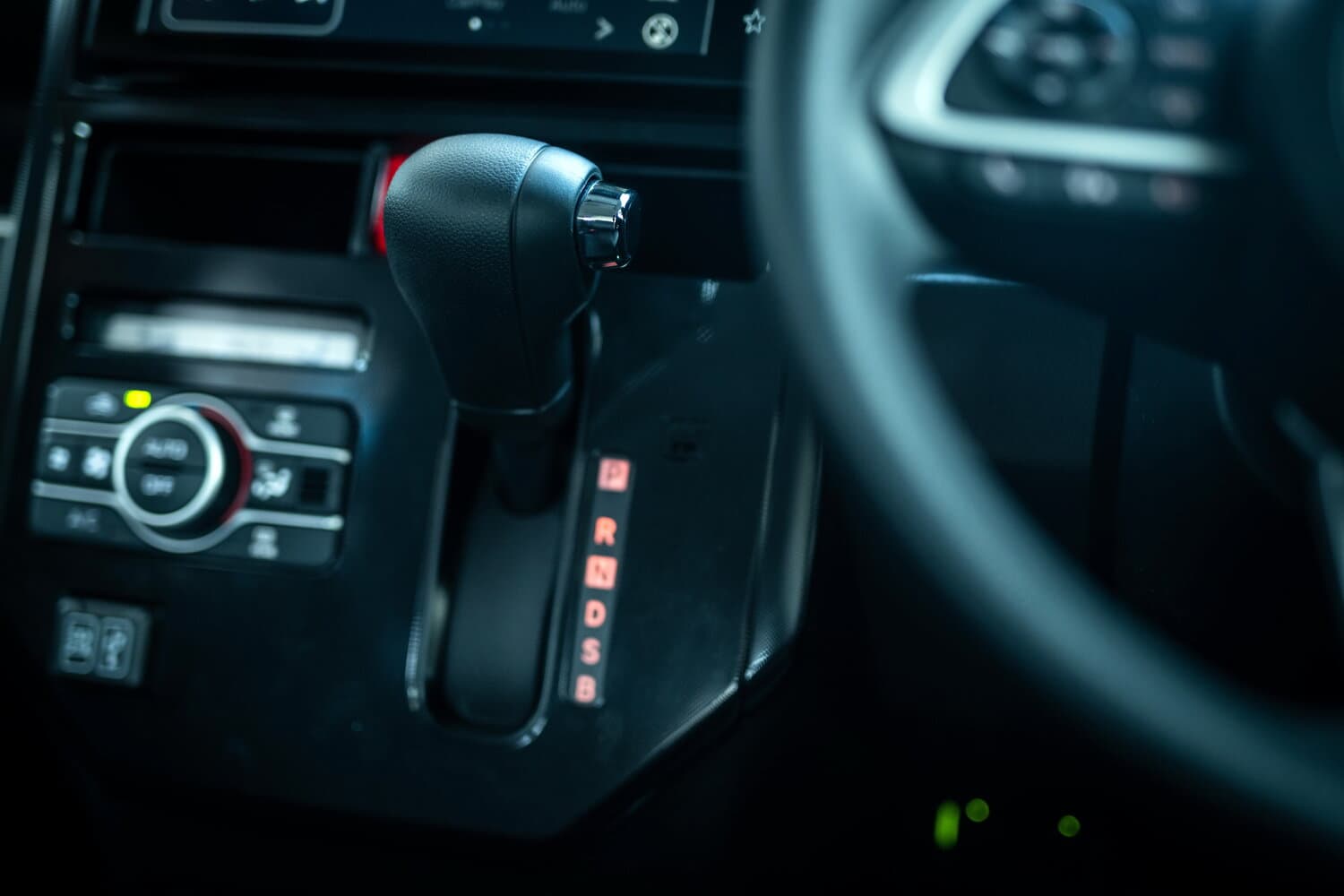 Toyota Roomy I Рестайлинг Микровэн, фото 8