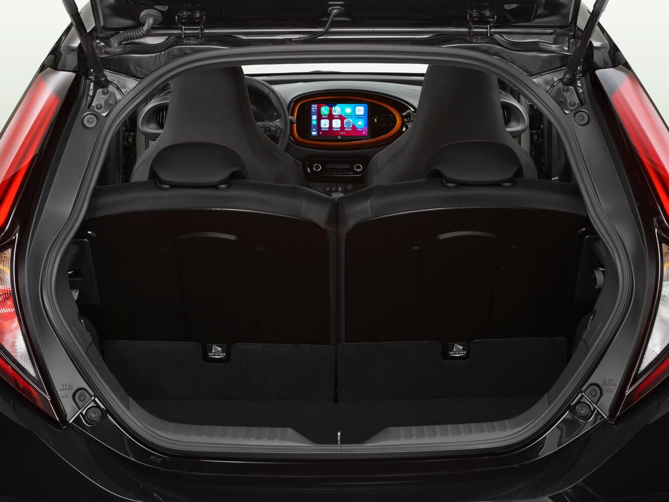 Toyota Aygo X  Хэтчбек 5 дв., фото 12