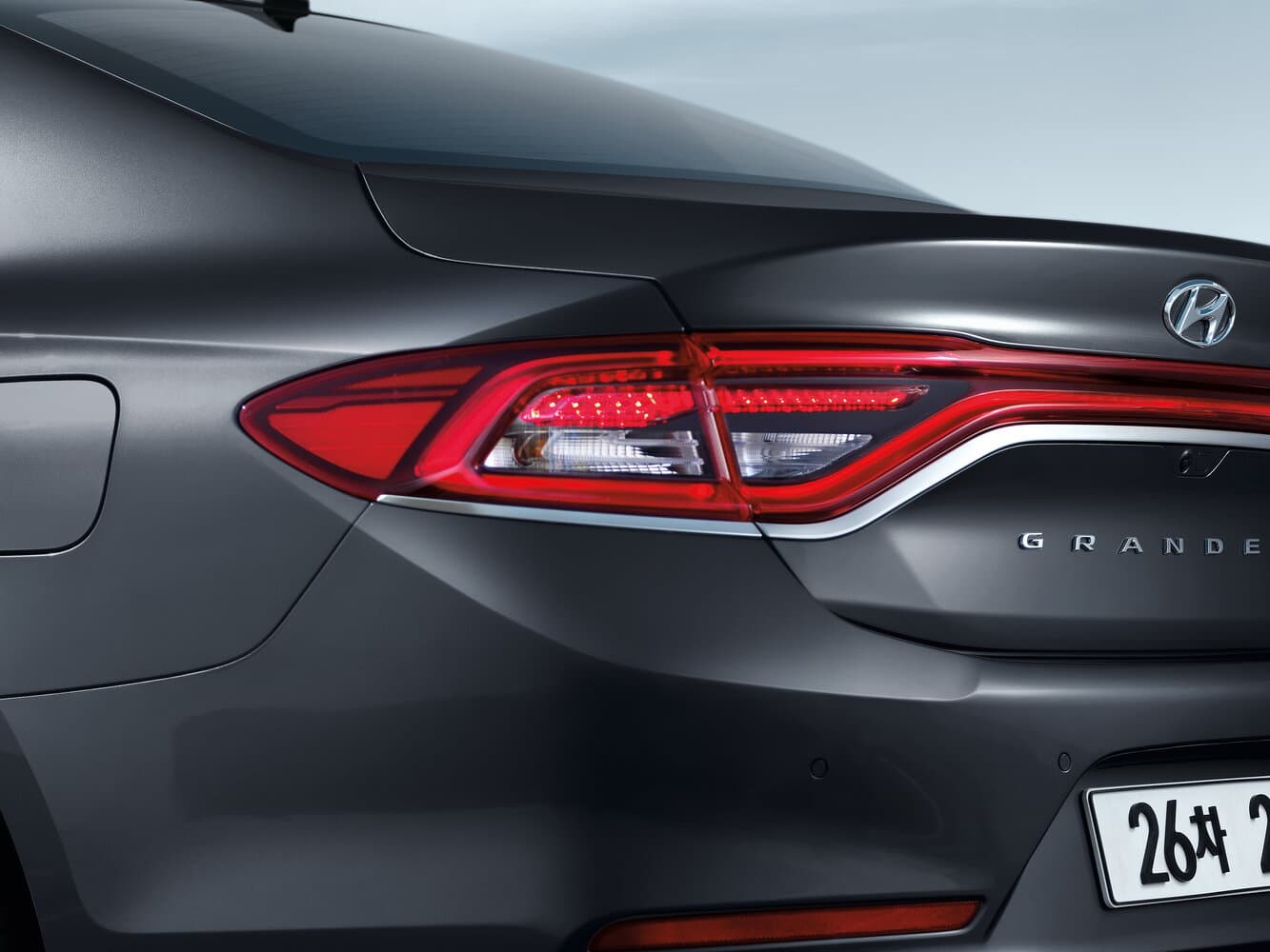 Hyundai Grandeur VI Седан, фото 10