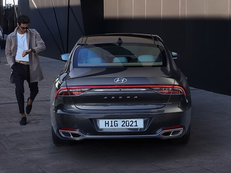 Hyundai Azera III Рестайлинг Седан, фото 4