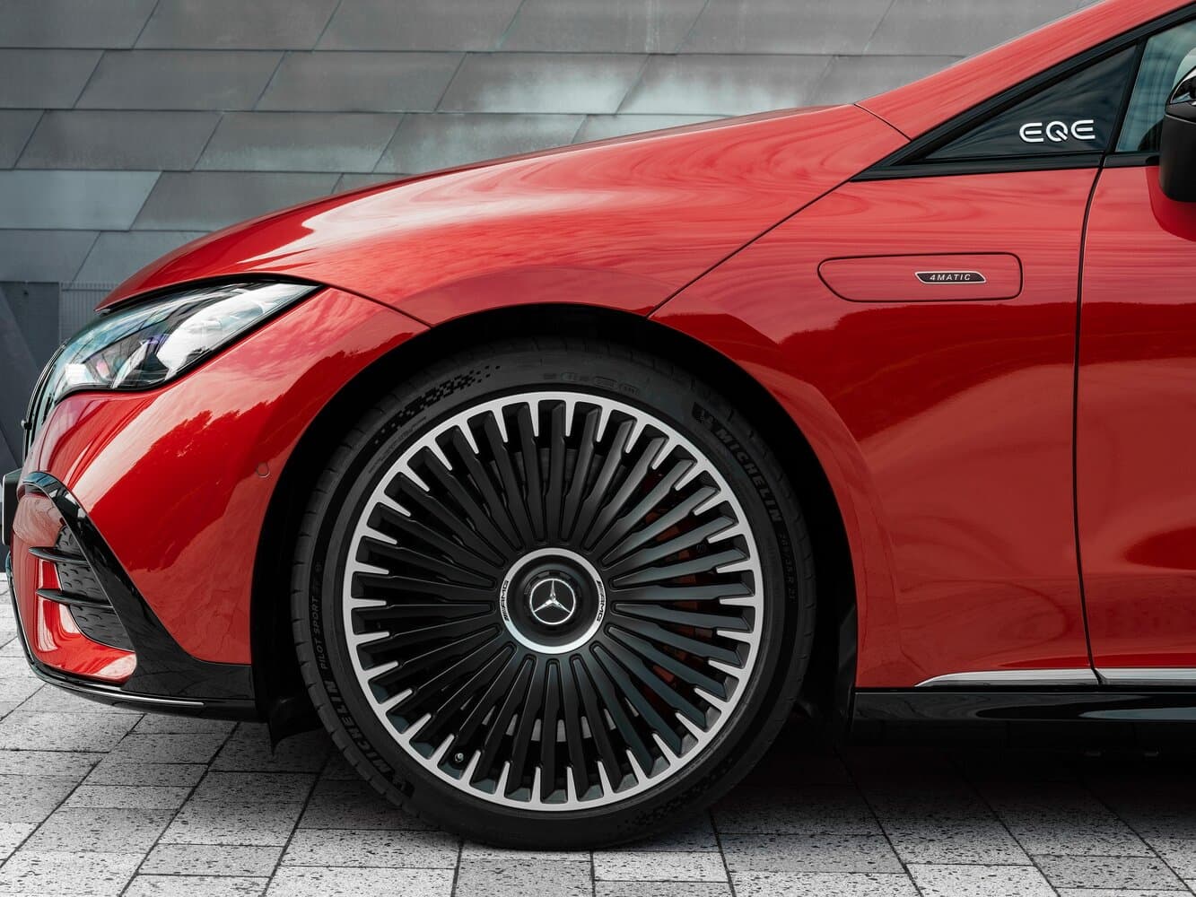 Mercedes-Benz EQE AMG Седан, фото 12