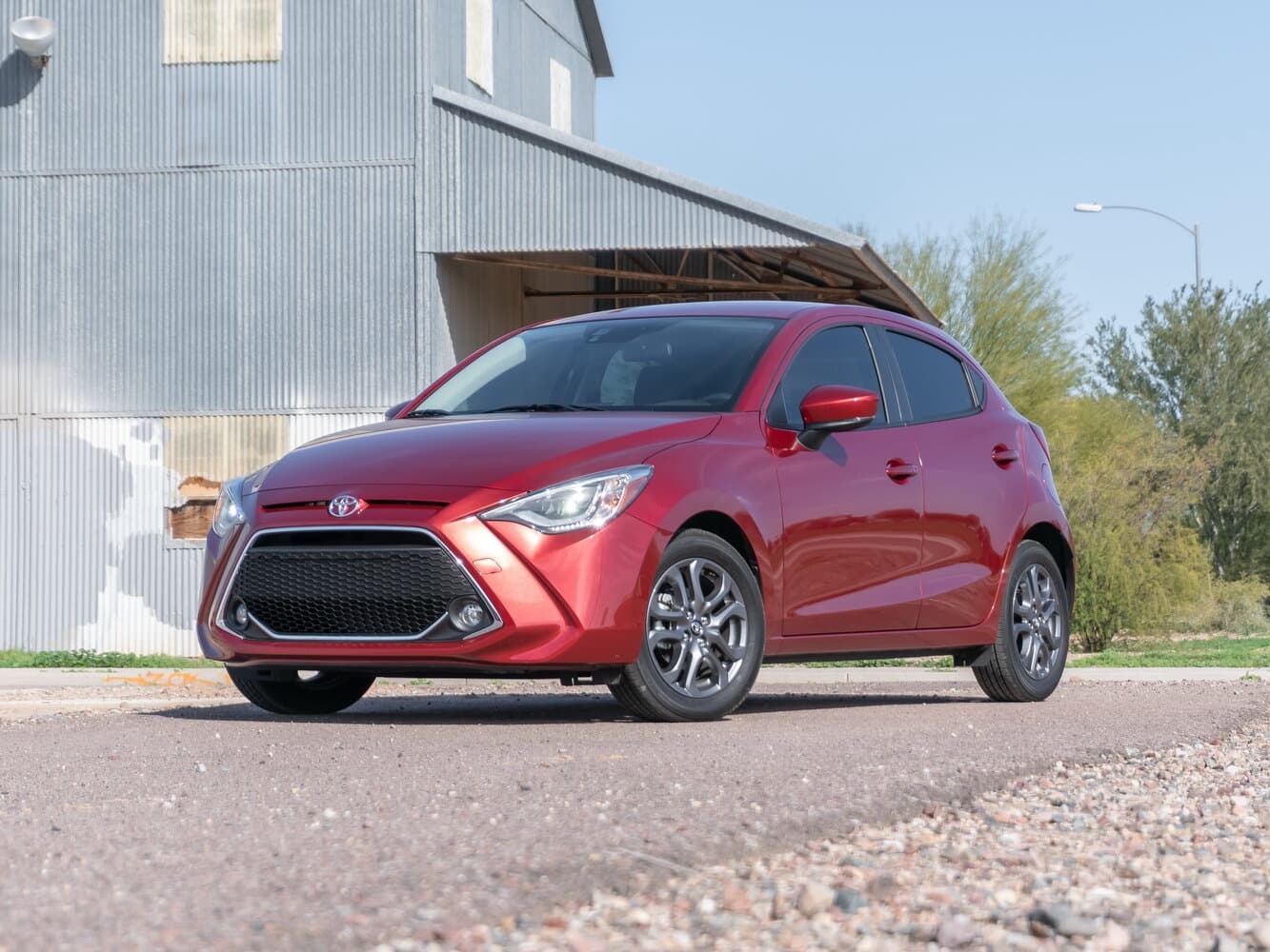 Toyota Yaris DJ/DL Хэтчбек 5 дв.