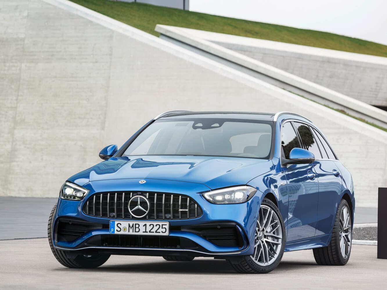 Mercedes-Benz C-Class AMG V (W206) Универсал 5 дв., фото 3