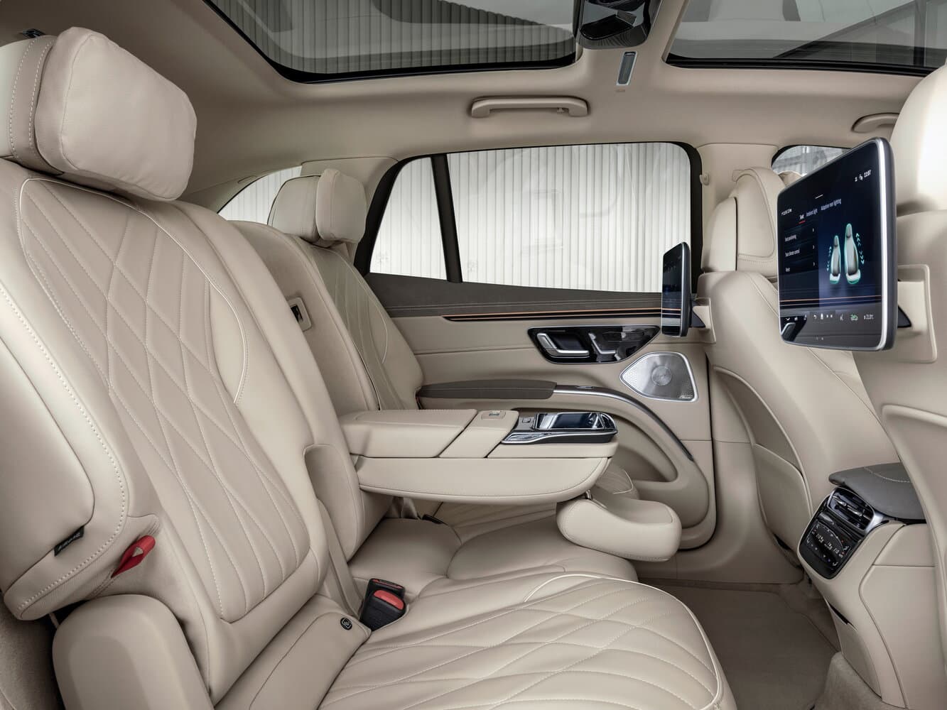 Mercedes-Benz EQS SUV  Внедорожник 5 дв., фото 11