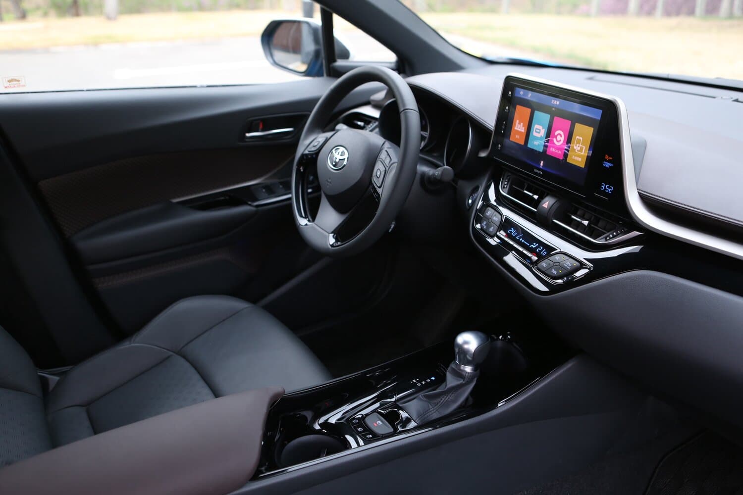 Toyota Izoa I Внедорожник 5 дв., фото 7