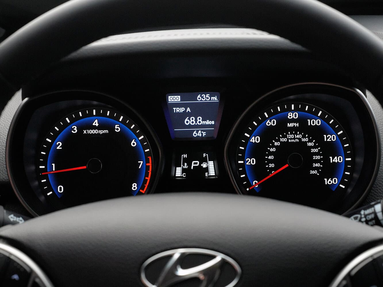 Hyundai Elantra V (MD) Хэтчбек 5 дв., фото 6