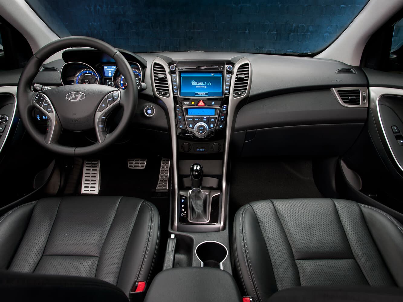 Hyundai Elantra V (MD) Хэтчбек 5 дв., фото 4