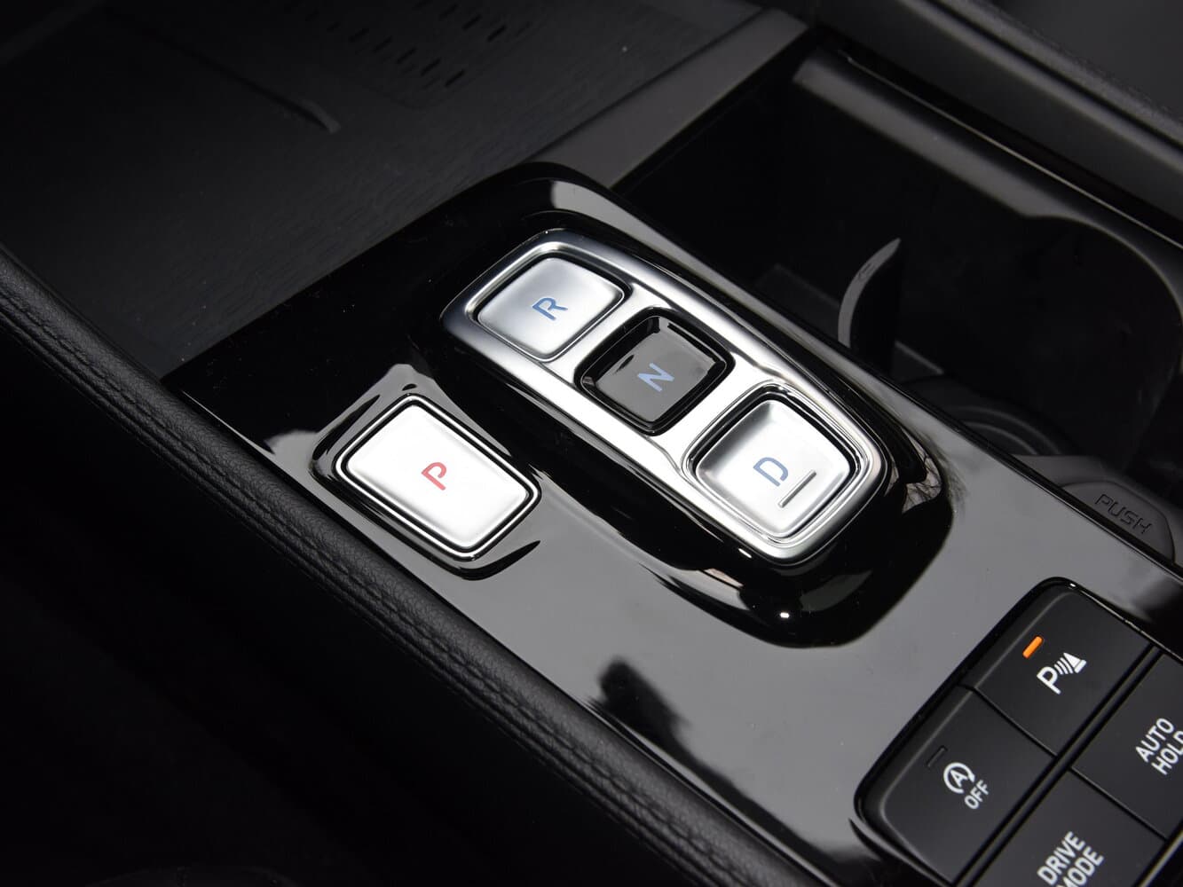 Hyundai Mistra II (DU2) Седан, фото 10