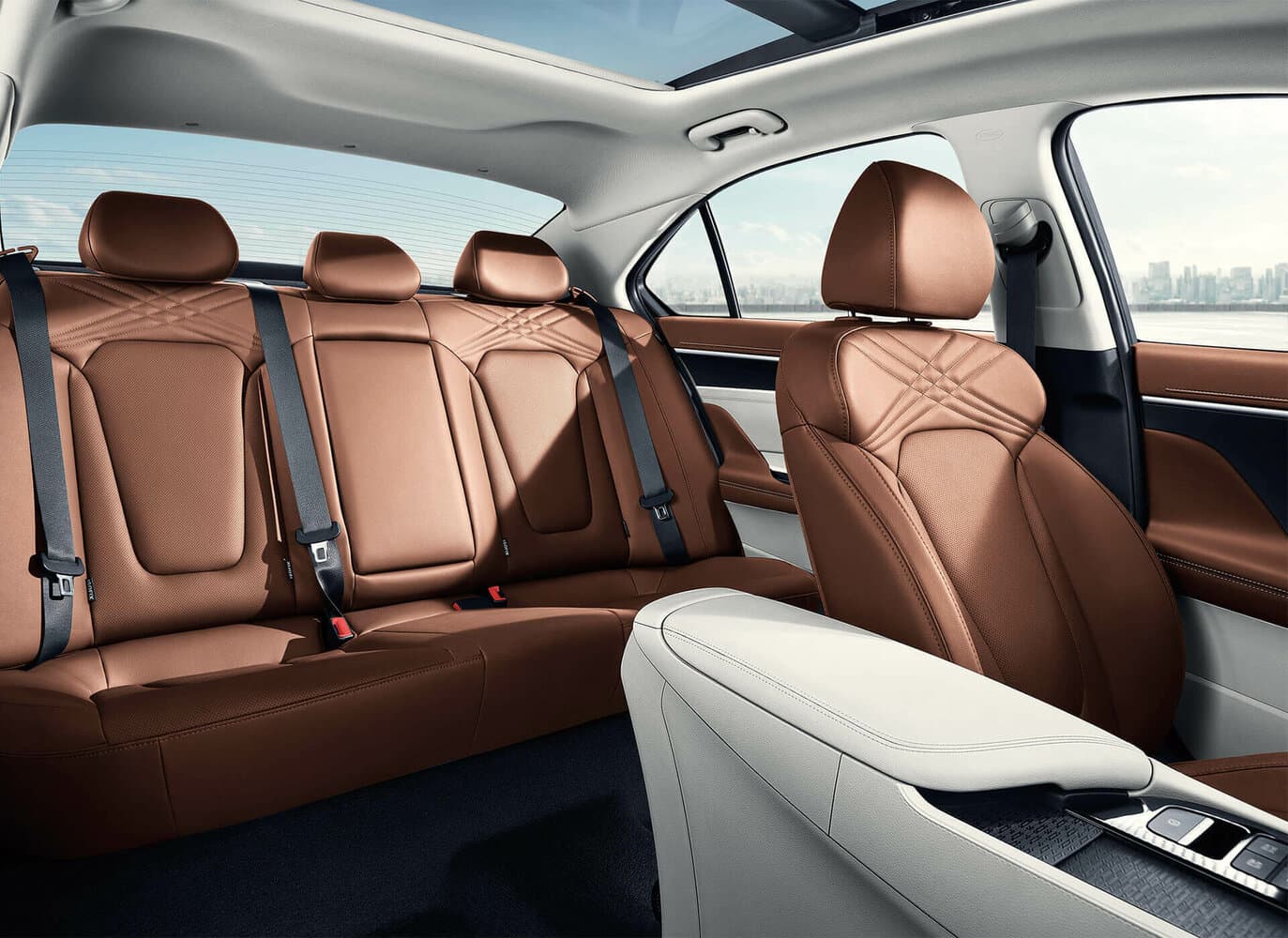 Hyundai Mistra II (DU2) Седан, фото 9
