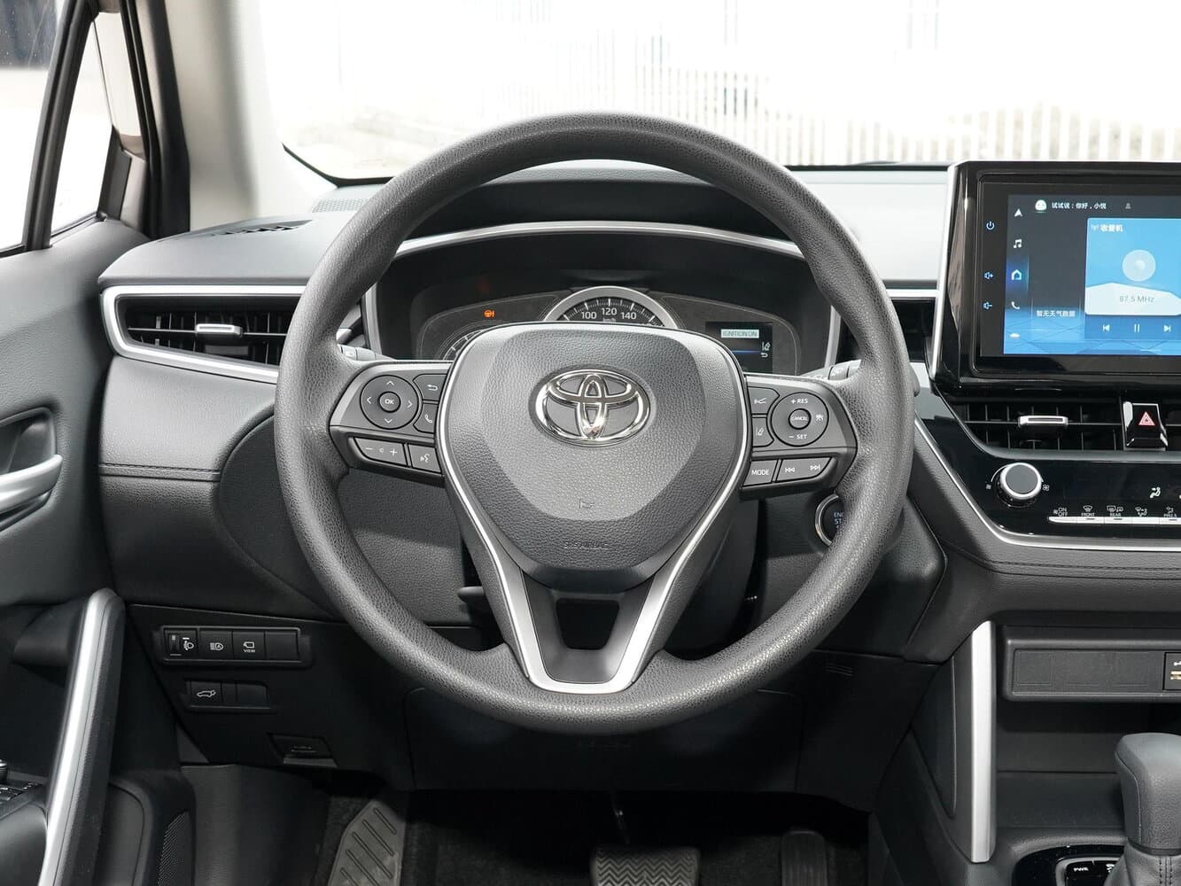 Toyota Frontlander  Внедорожник 5 дв., фото 9