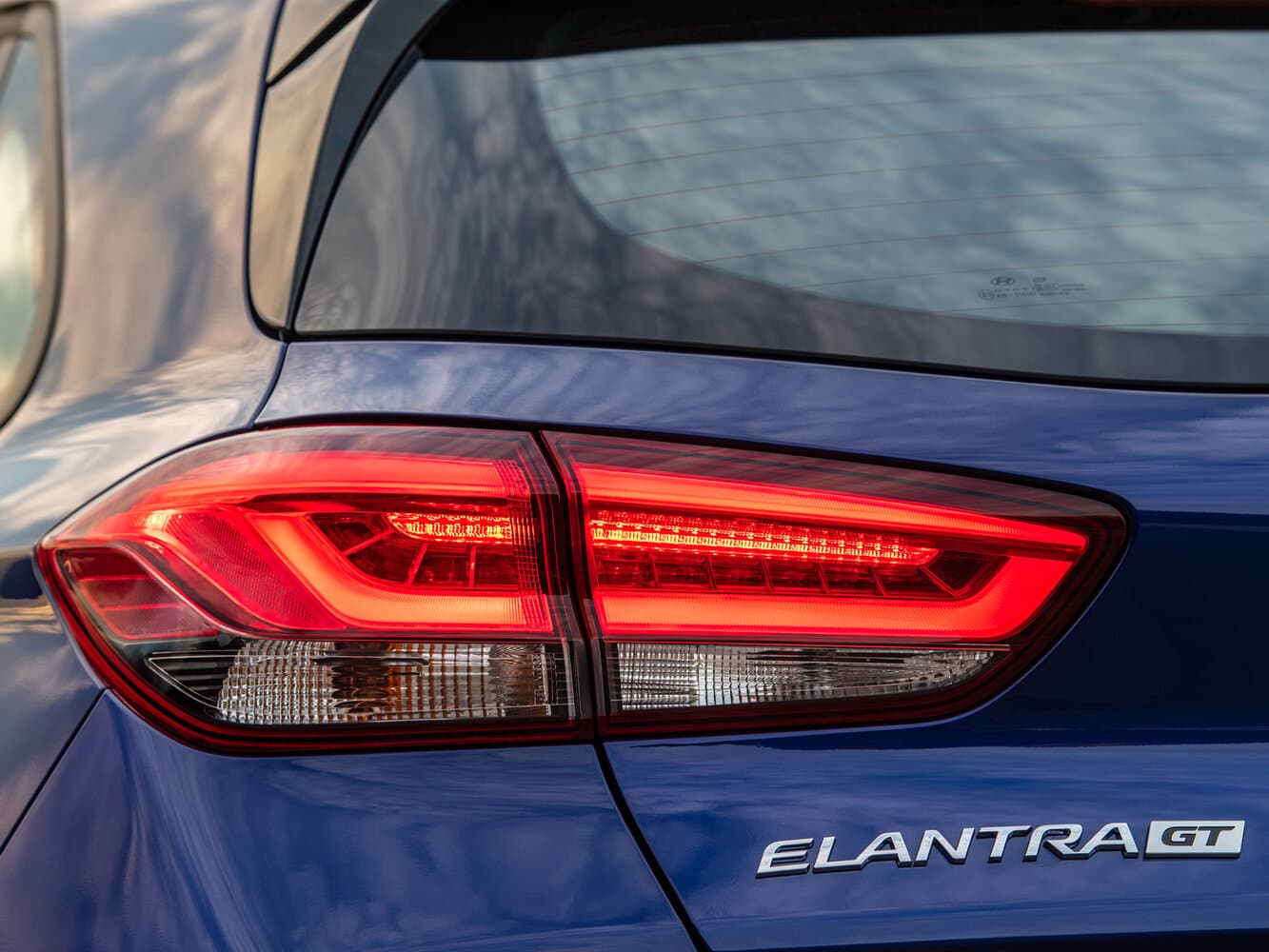 Hyundai Elantra VI (AD) Рестайлинг Хэтчбек 5 дв. GT, фото 12