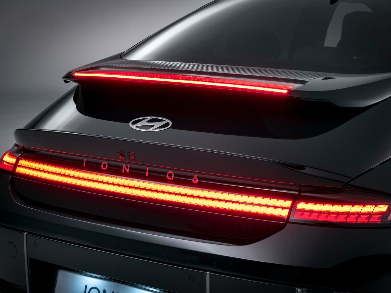Hyundai IONIQ 6  Фастбек, фото 14