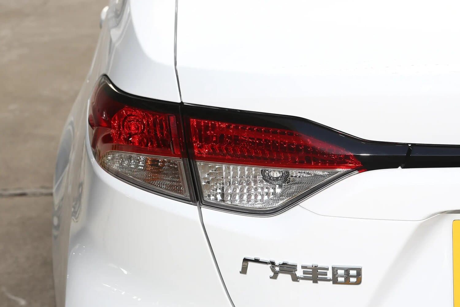 Toyota Levin XII (E210) Седан, фото 16