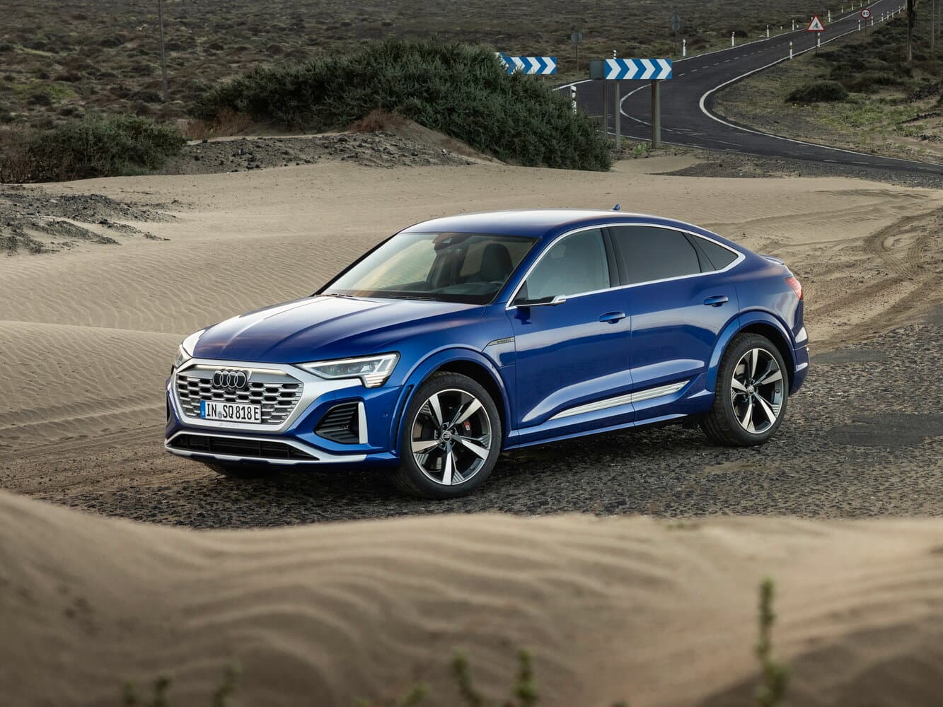 Audi, SQ8 Sportback e-tron, 2023, фото 17