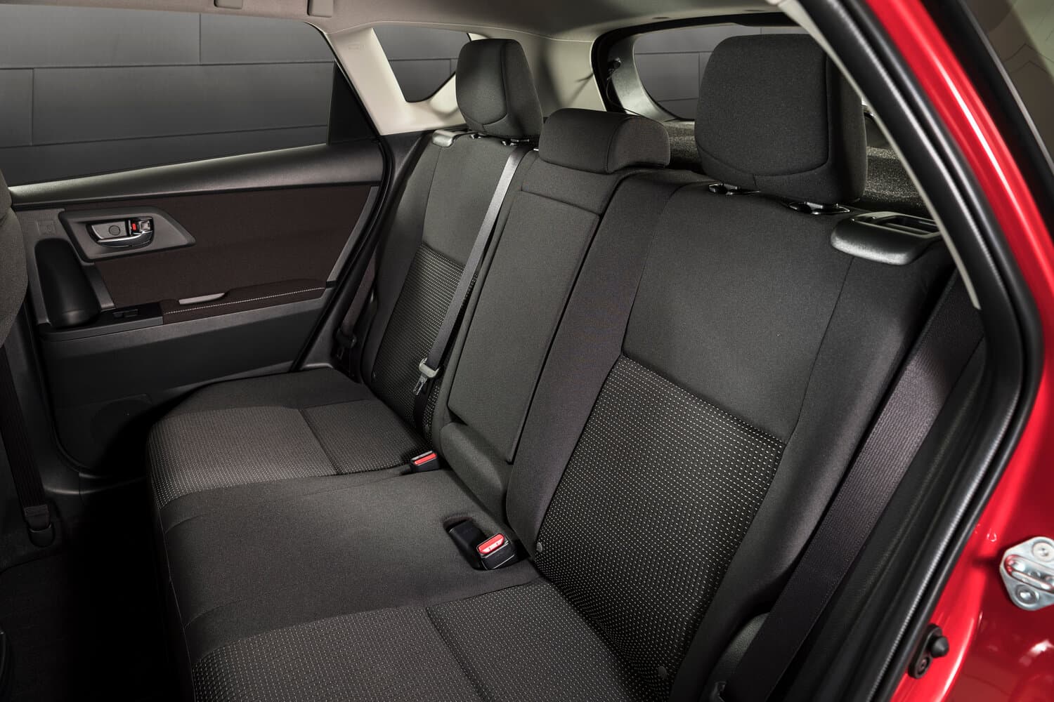 Toyota Corolla XI (E160, E170, E180) Рестайлинг 1 Хэтчбек 5 дв., фото 8