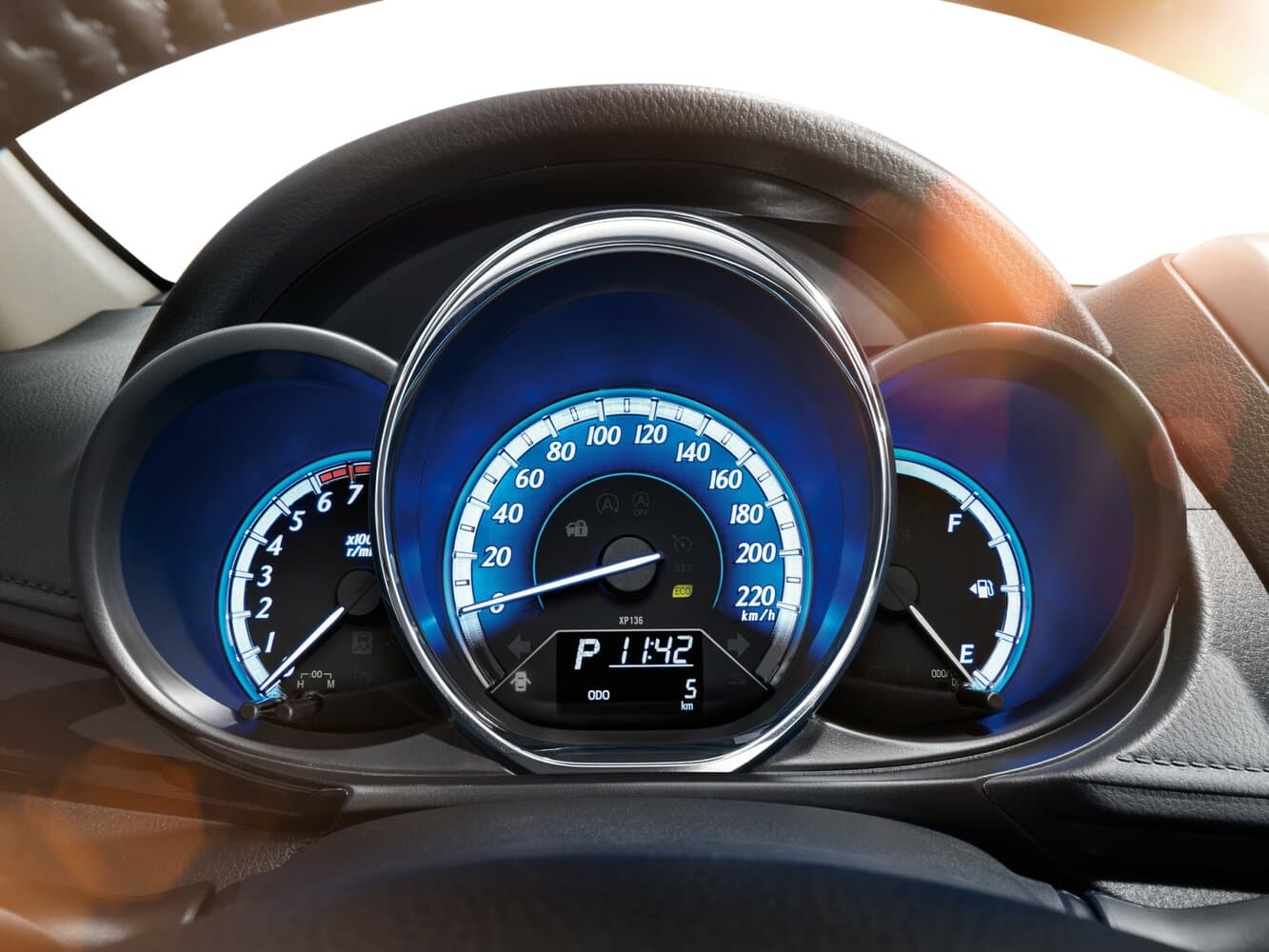 Toyota Yaris XP150 Рестайлинг Седан L, фото 7