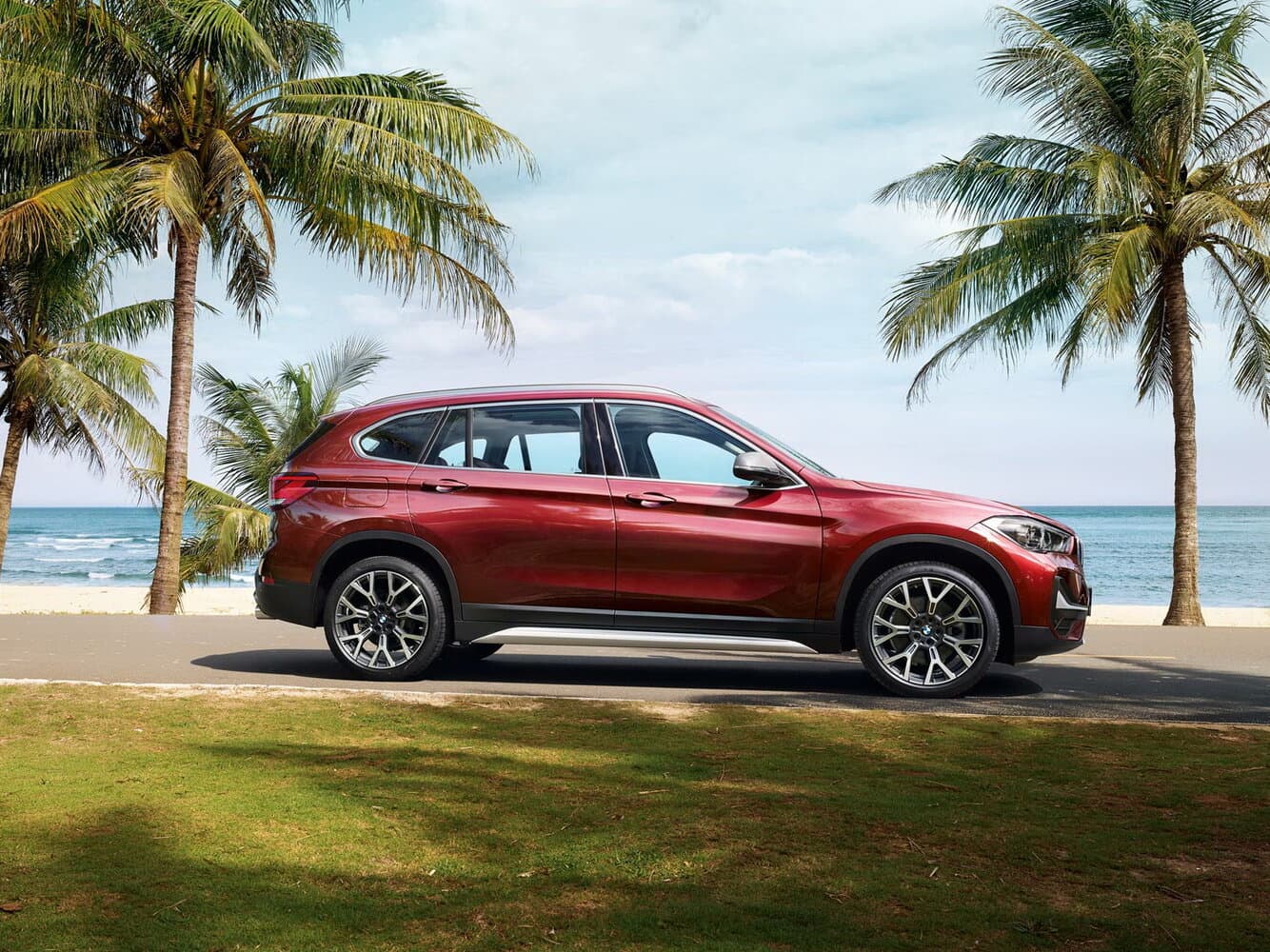 BMW X1 II (F48) Рестайлинг Внедорожник 5 дв. Long, фото 2