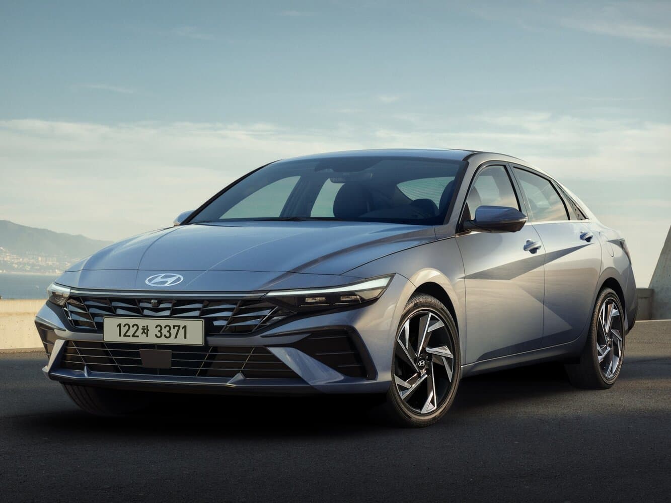 Фото Hyundai Avante