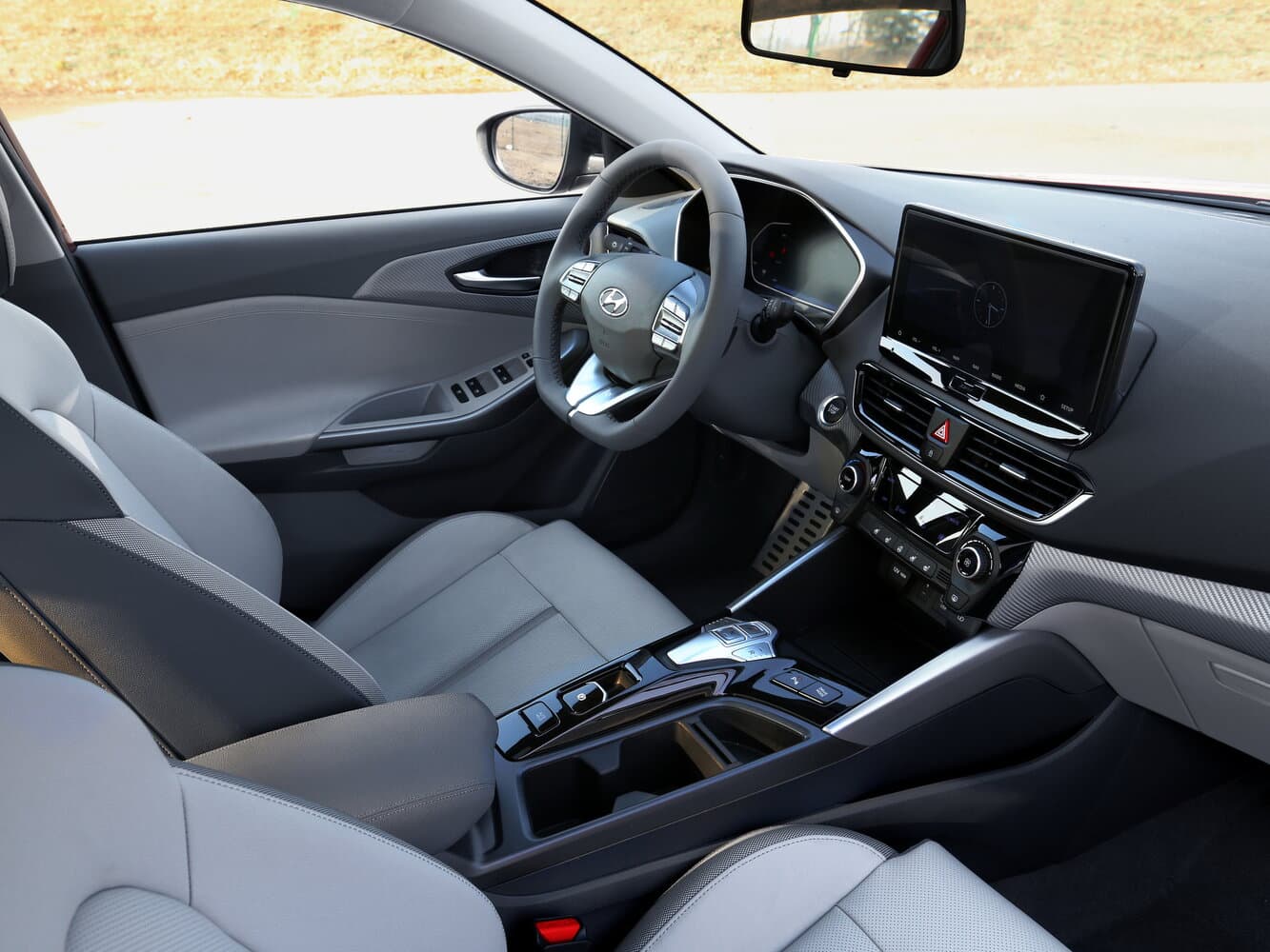 Hyundai Lafesta I Седан EV, фото 4