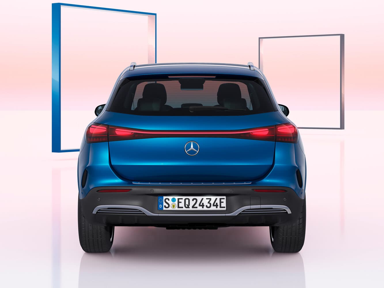 Mercedes-Benz EQA I Рестайлинг Внедорожник 5 дв., фото 3