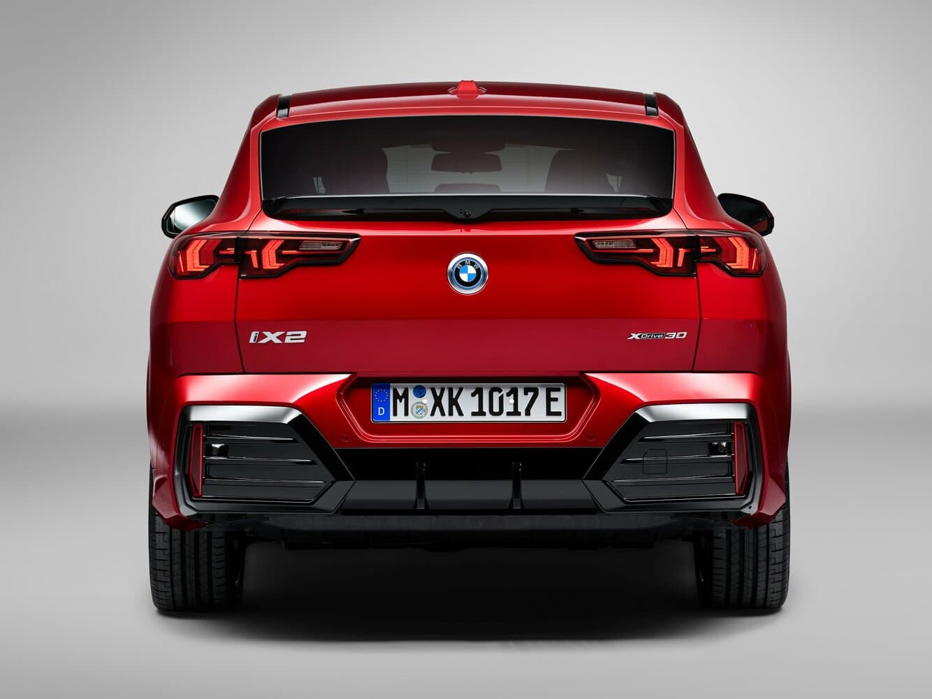 BMW iX2  Внедорожник 5 дв., фото 4