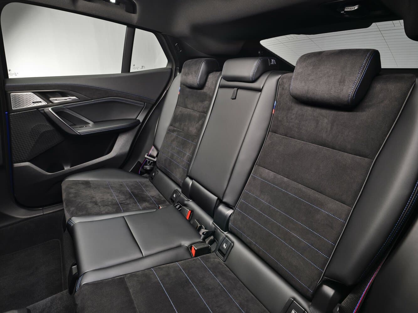 BMW X2 II (U10) Внедорожник 5 дв., фото 9
