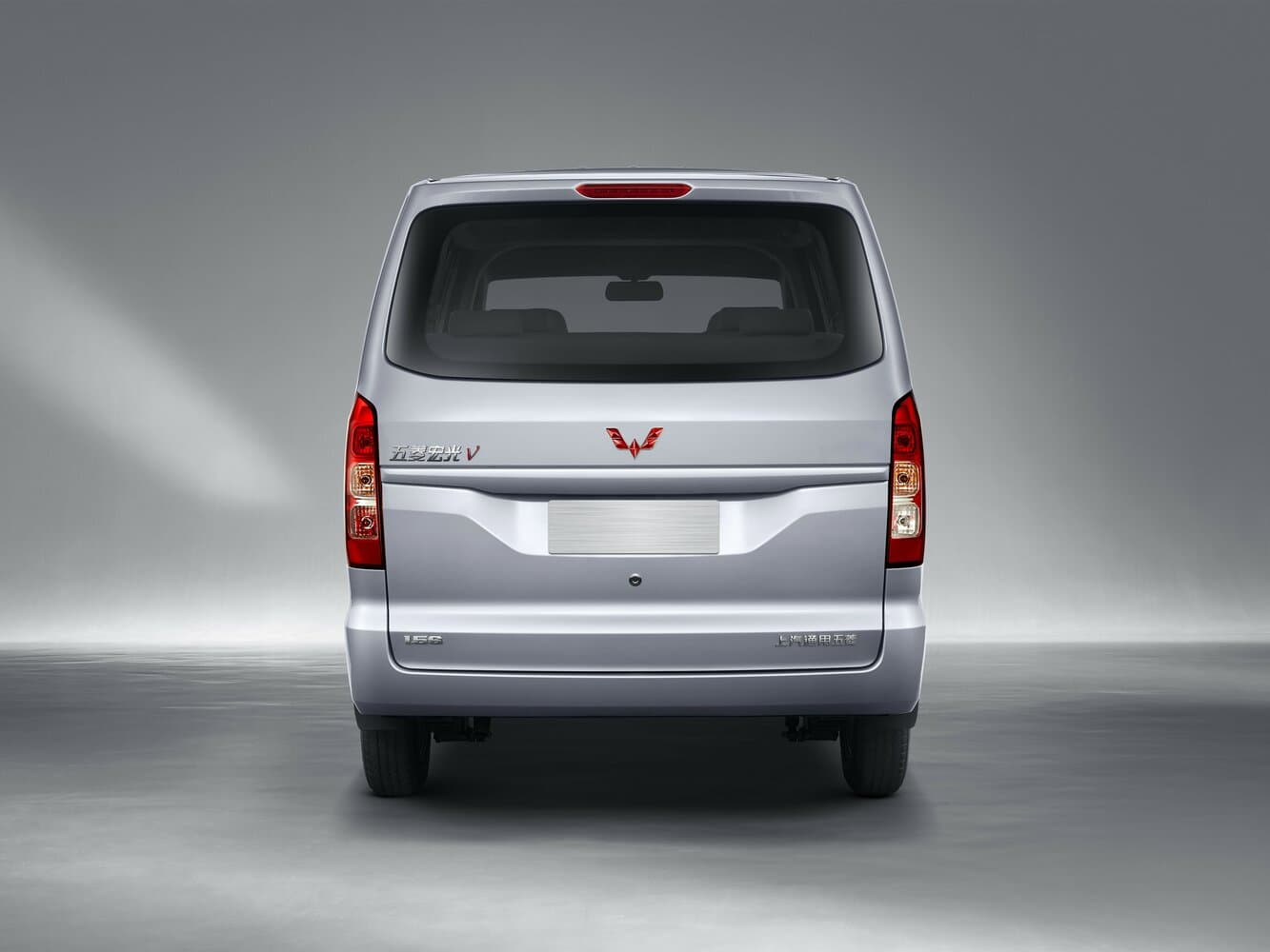 Wuling Hongguang V  Компактвэн, фото 4