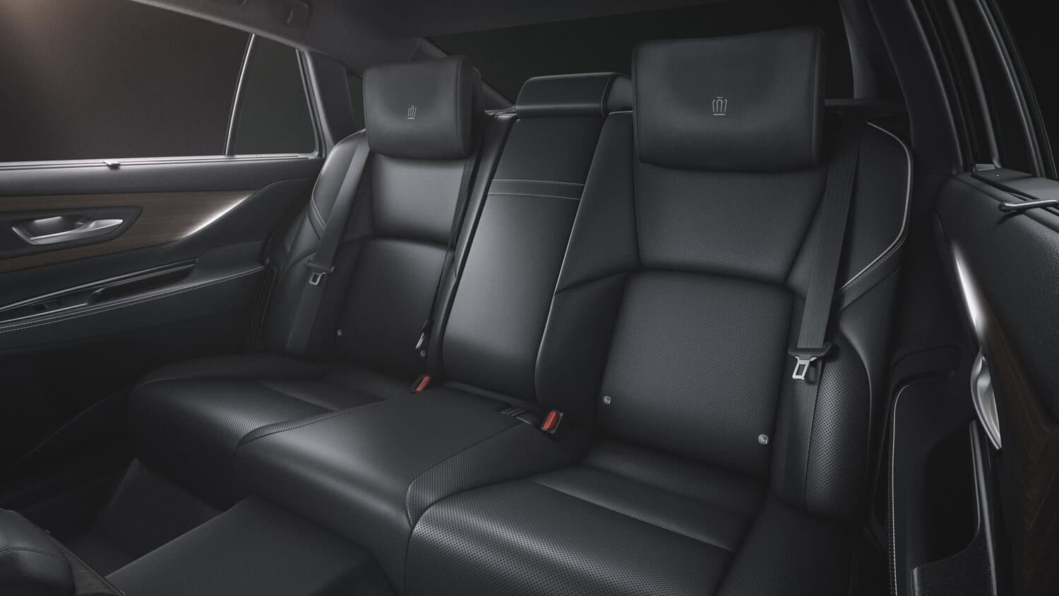 Toyota Crown XVI (S230) Седан Sedan, фото 6