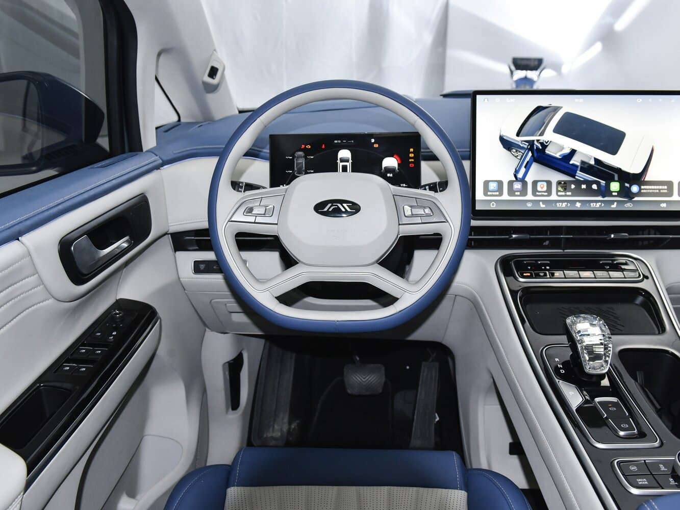 JAC Refine RF8  Минивэн, фото 7