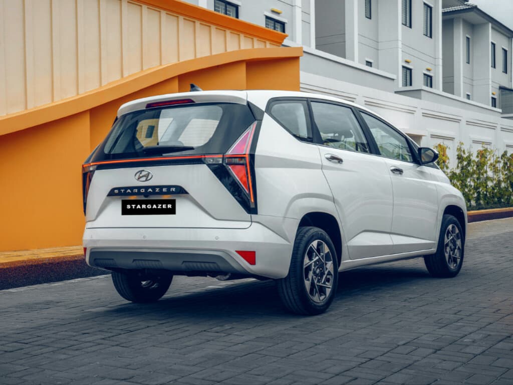 Hyundai Stargazer  Компактвэн, фото 5