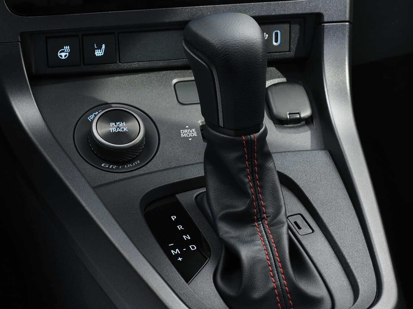 Toyota Yaris IV Рестайлинг Хэтчбек 3 дв. GR, фото 9