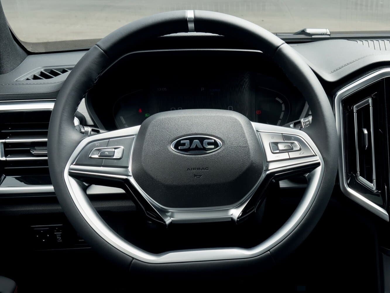 JAC T9  Пикап Двойная кабина, фото 8