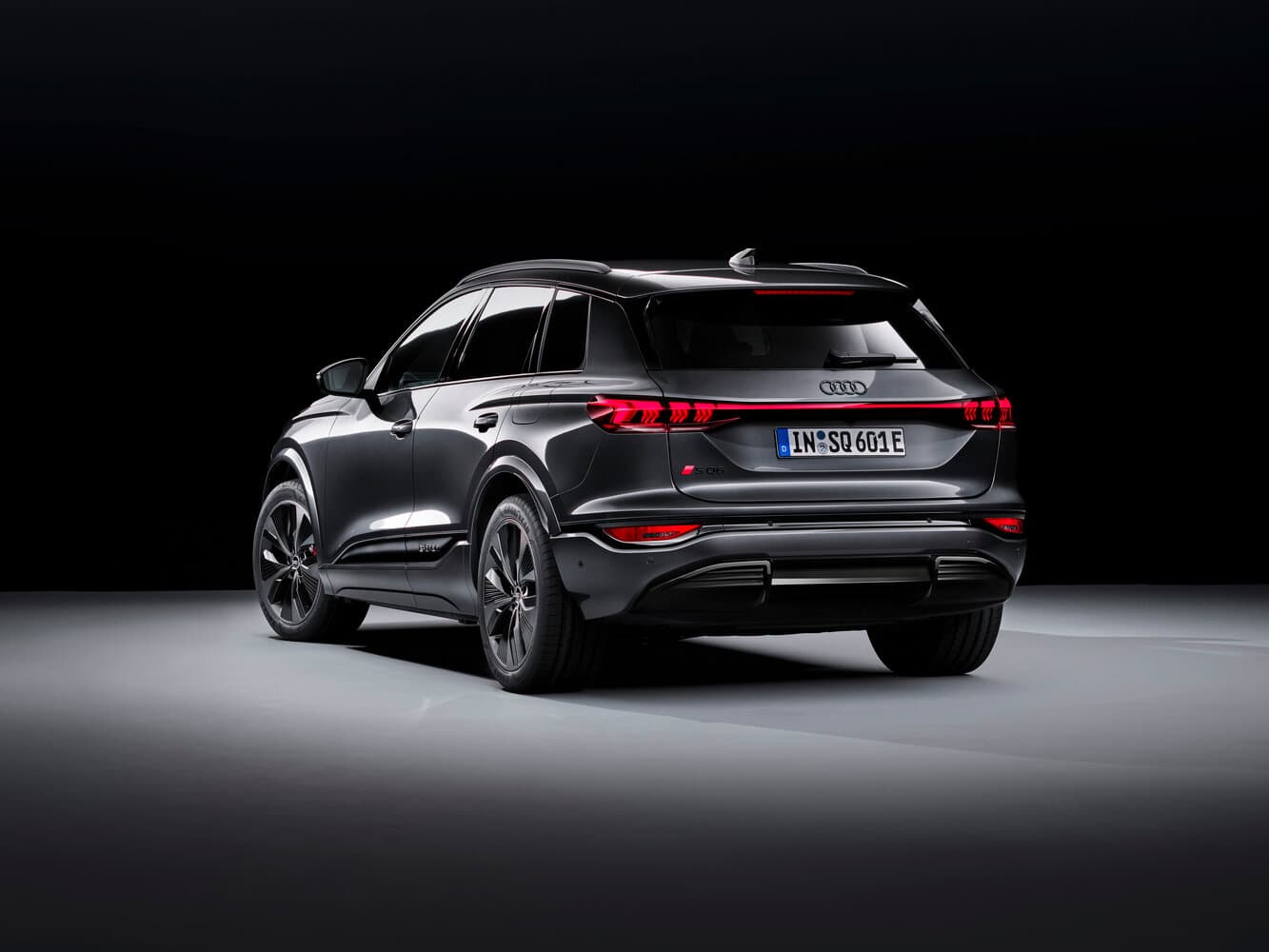 Audi, SQ6 e-tron, 2025, фото 2