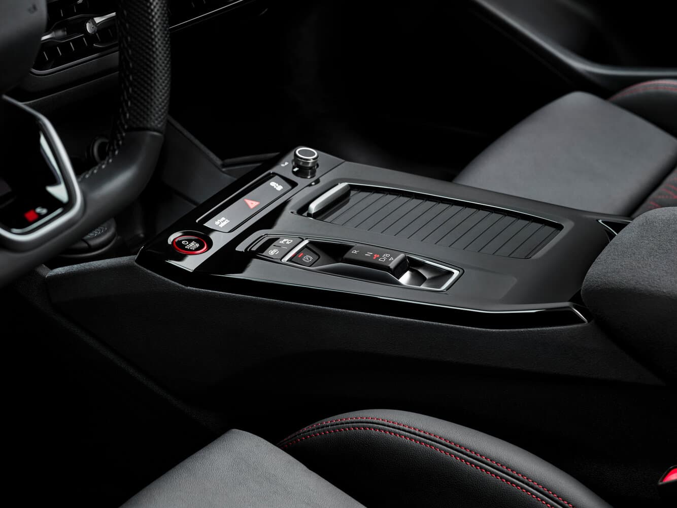 Audi, SQ6 e-tron, 2025, фото 14