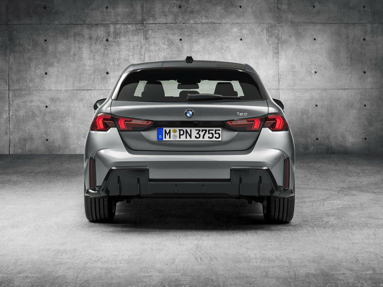 BMW, 1 series, IV (F70), 2026, фото 3