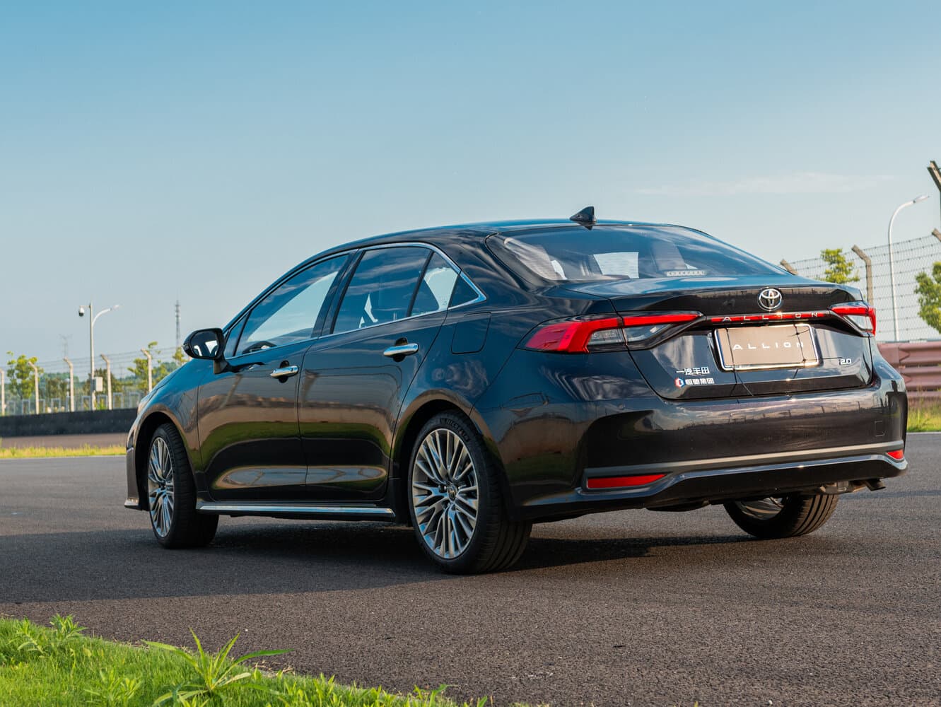 Toyota Allion III Седан, фото 5
