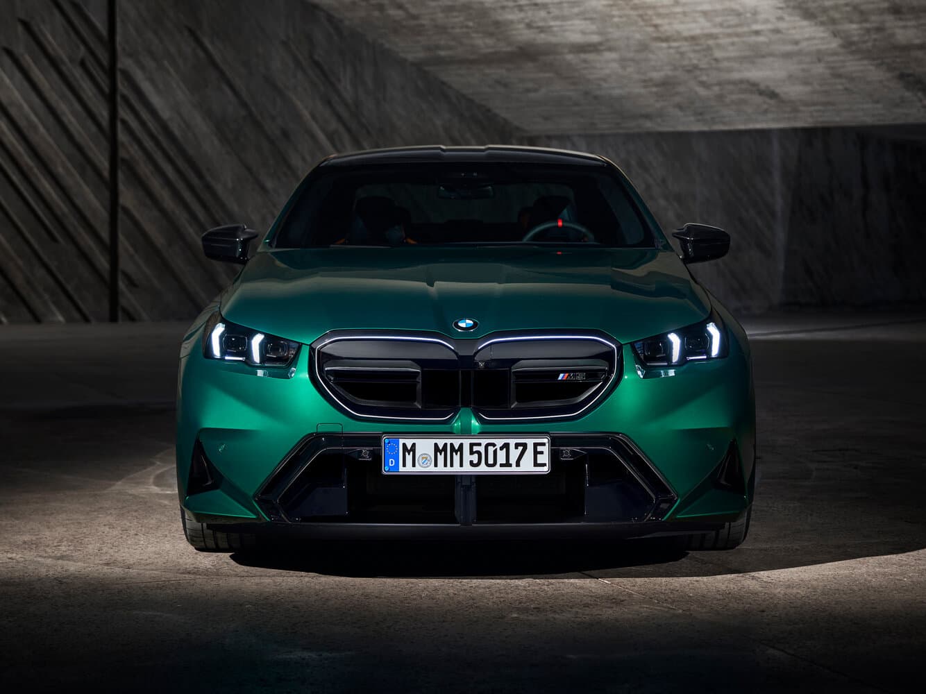 BMW M5 VII (G90) Седан, фото 3