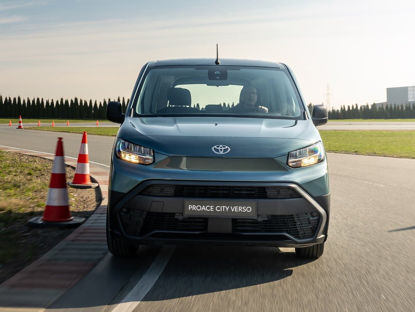 Toyota ProAce City I Рестайлинг Компактвэн Verso L2, фото 3
