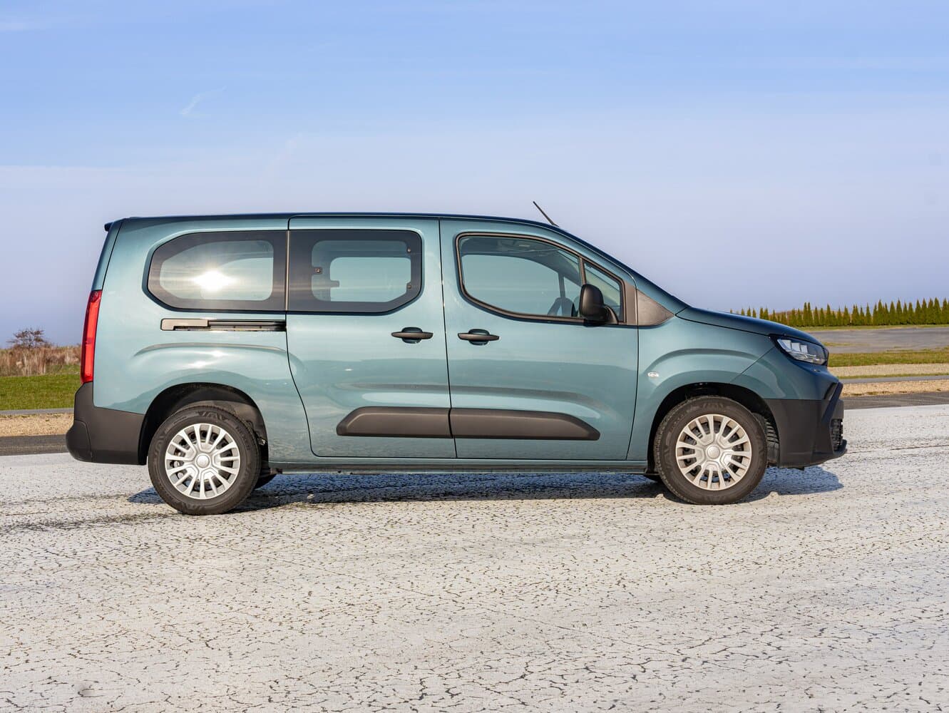 Toyota ProAce City I Рестайлинг Компактвэн Verso L2, фото 2